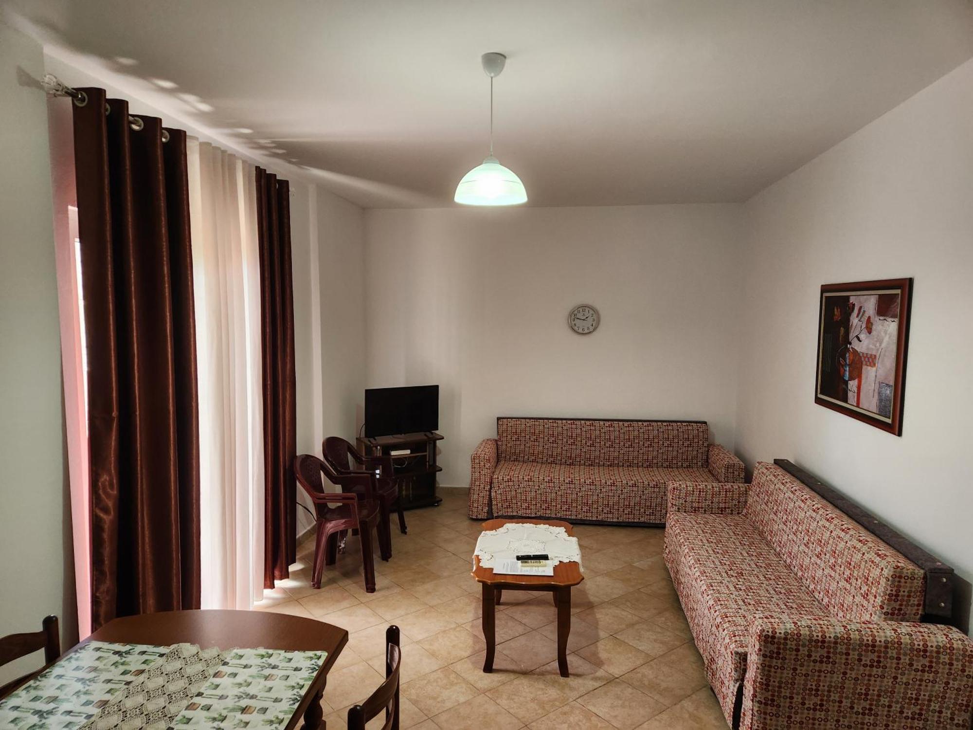 Comfy Beachfront Apartment - 50M From The Sea ゴーレム エクステリア 写真
