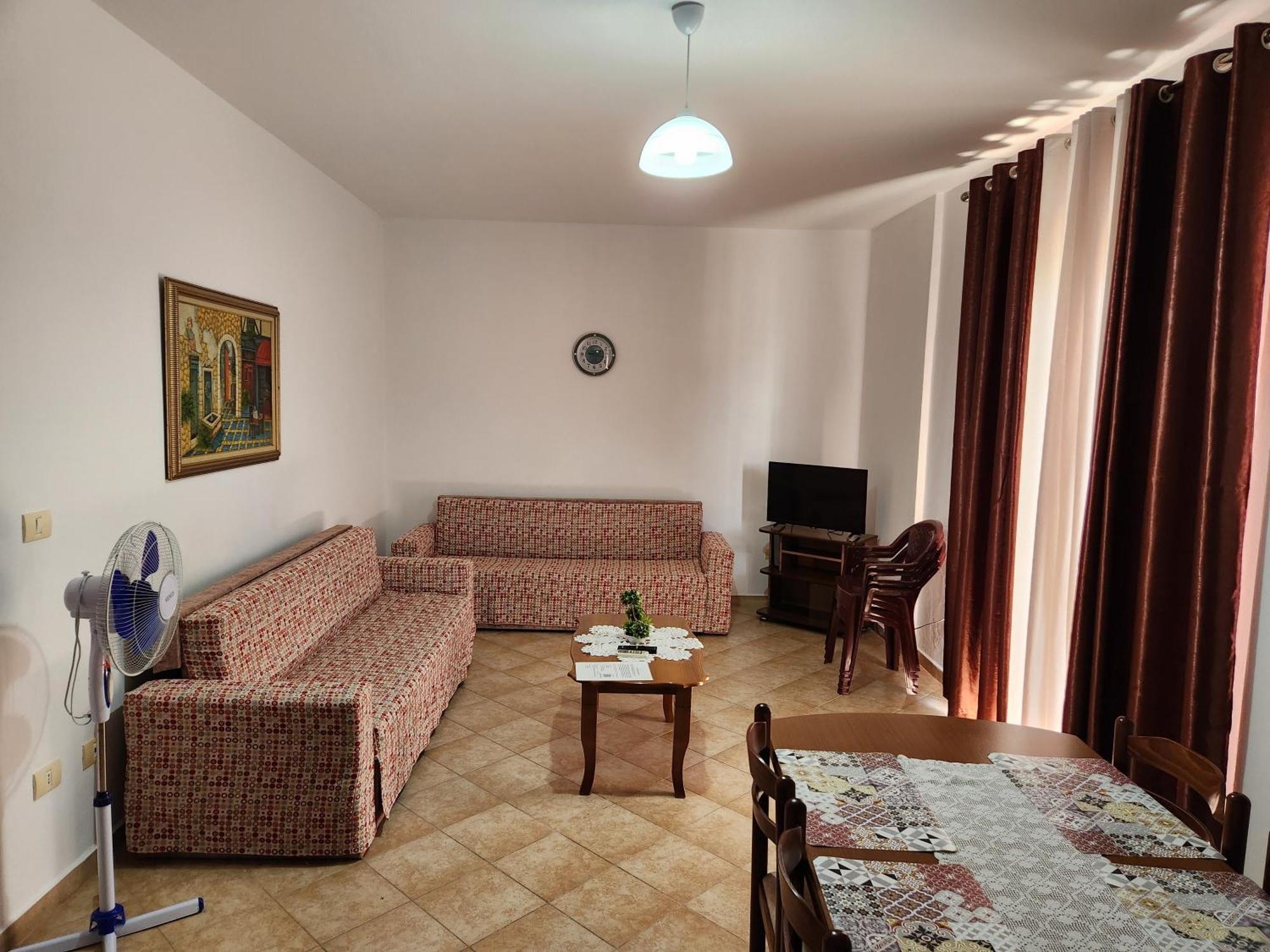 Comfy Beachfront Apartment - 50M From The Sea ゴーレム エクステリア 写真