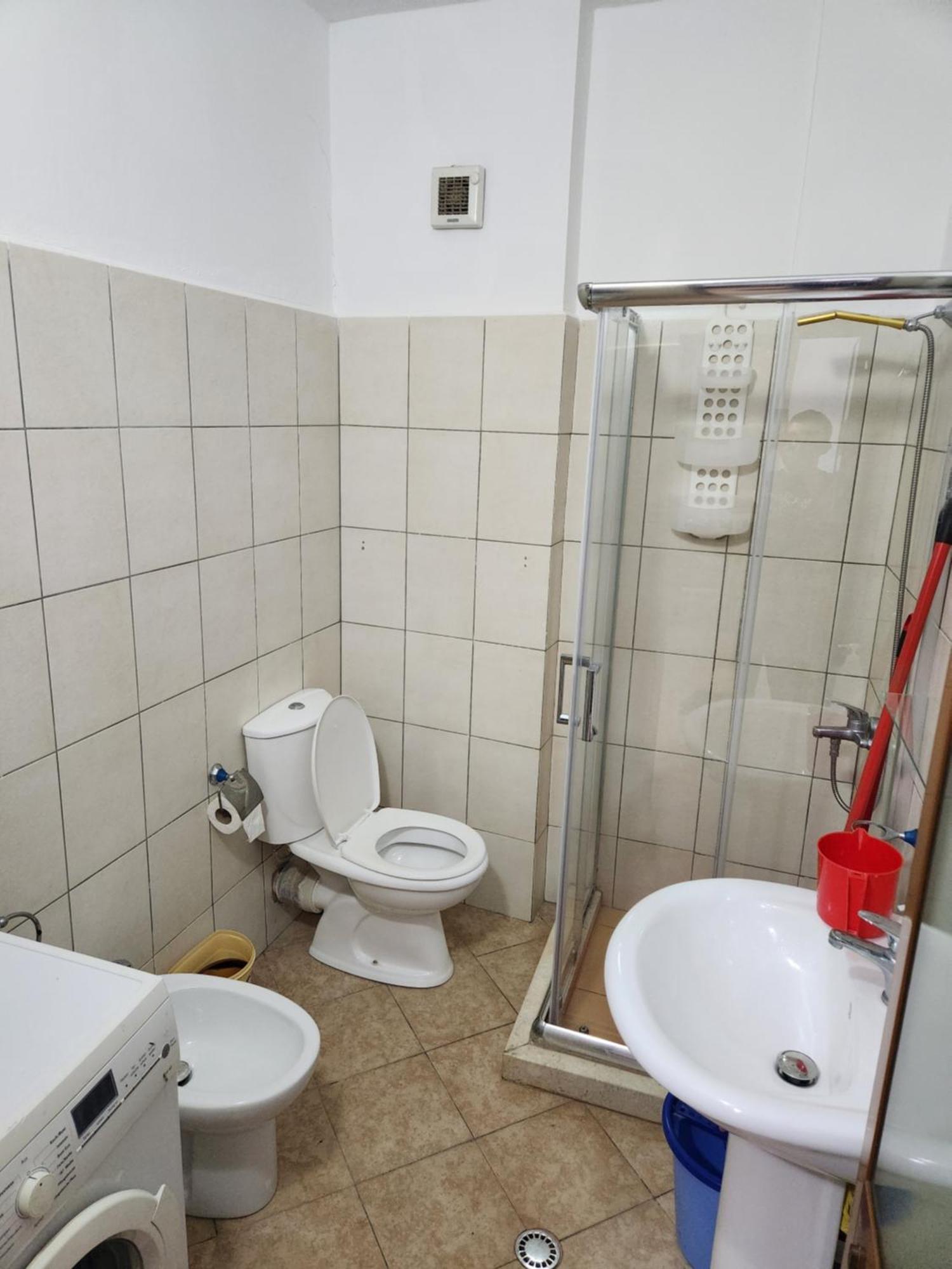 Comfy Beachfront Apartment - 50M From The Sea ゴーレム エクステリア 写真