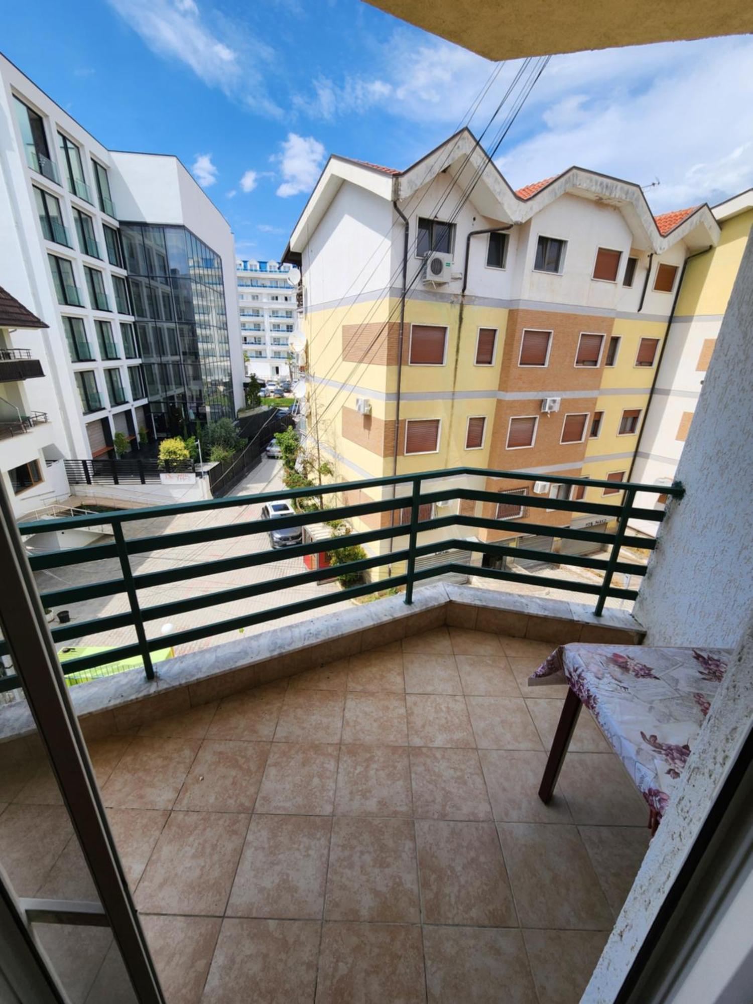 Comfy Beachfront Apartment - 50M From The Sea ゴーレム エクステリア 写真