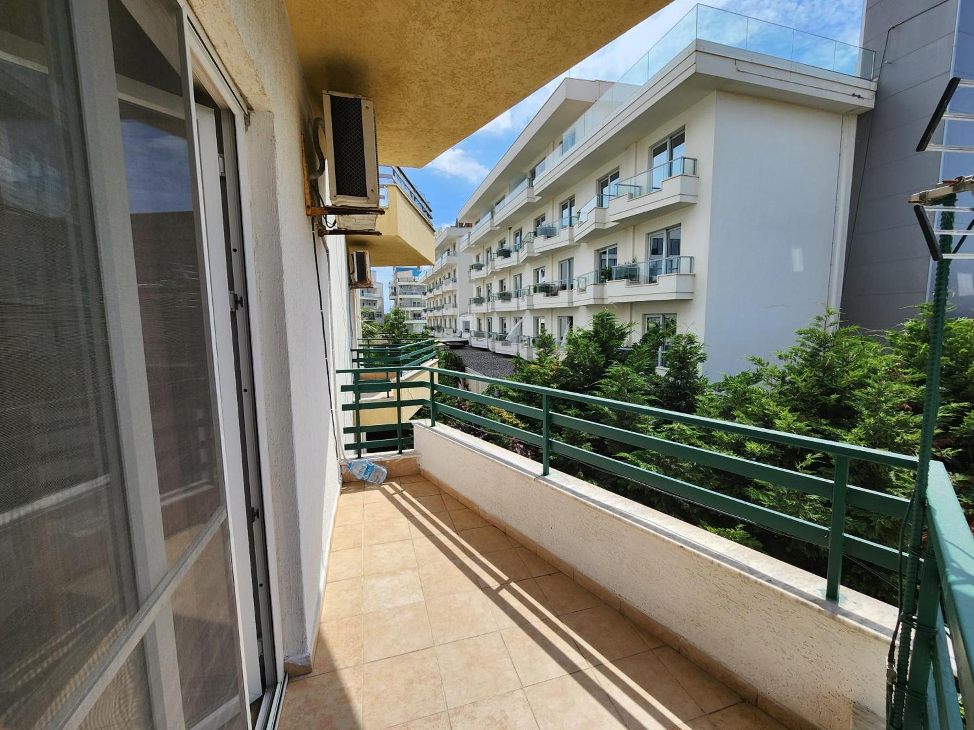 Comfy Beachfront Apartment - 50M From The Sea ゴーレム エクステリア 写真